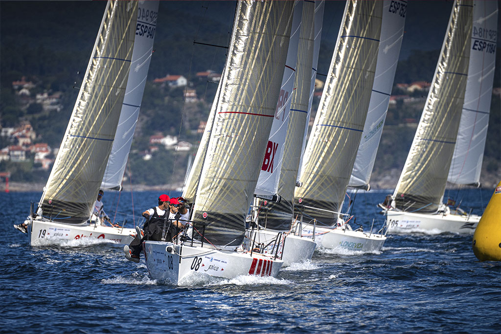 mundial j80 belgica-worlds nieuwpoort 2025-pichu torcida - pbx sailing team - 01